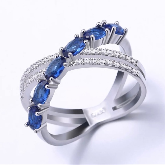 ✨SOLD OUT✨Criss Cross Sapphire Ring✨ - Picture 2 of 7